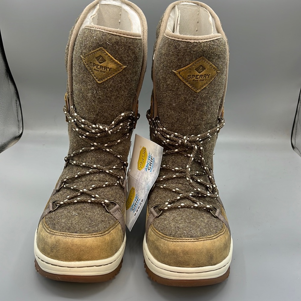 Sperry powder ice cap olive‎